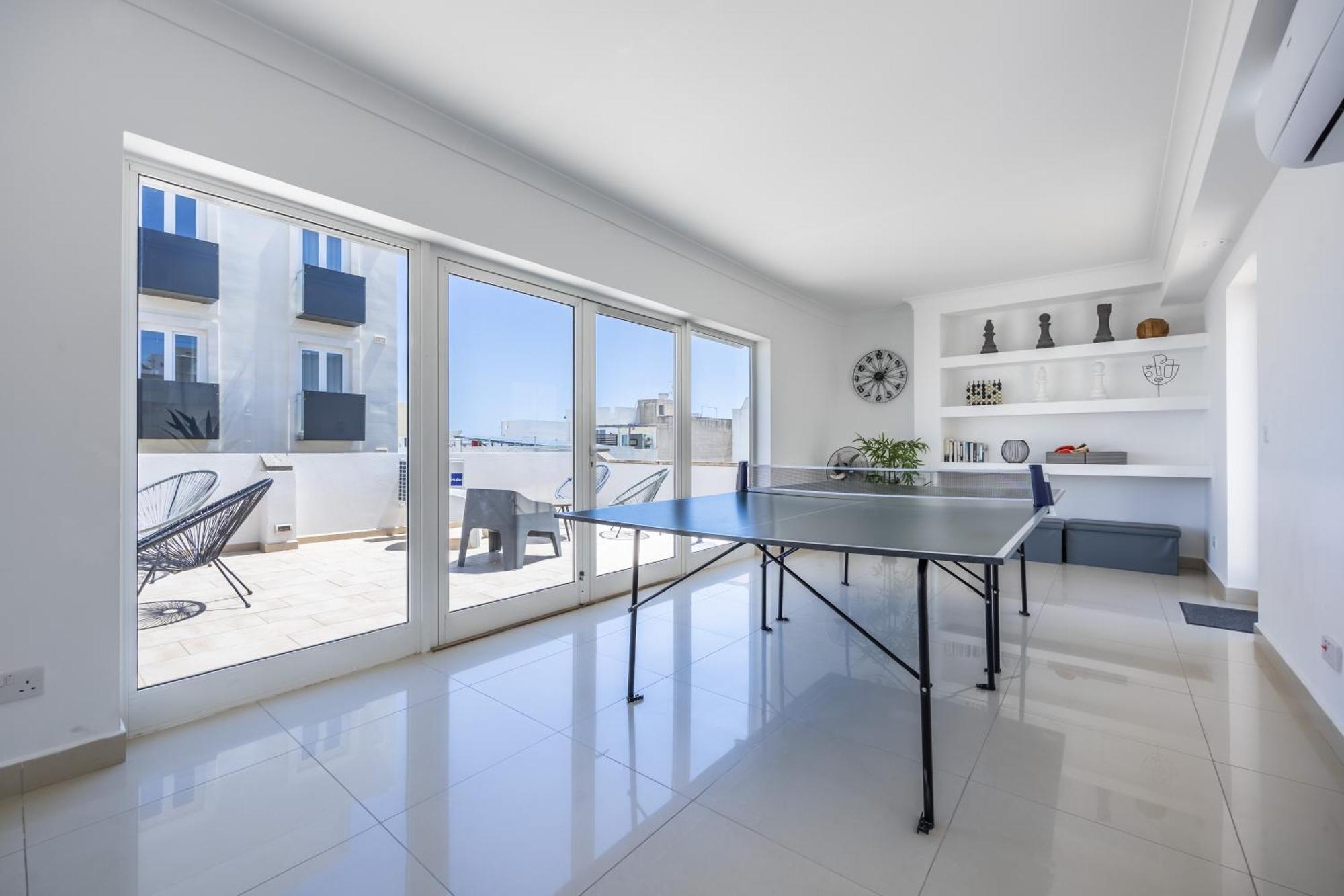 Hard To Come By - Modern & Huge House In Sliema Ngoại thất bức ảnh