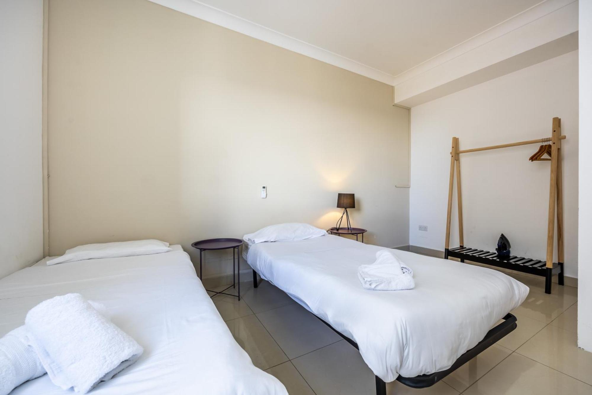 Hard To Come By - Modern & Huge House In Sliema Ngoại thất bức ảnh