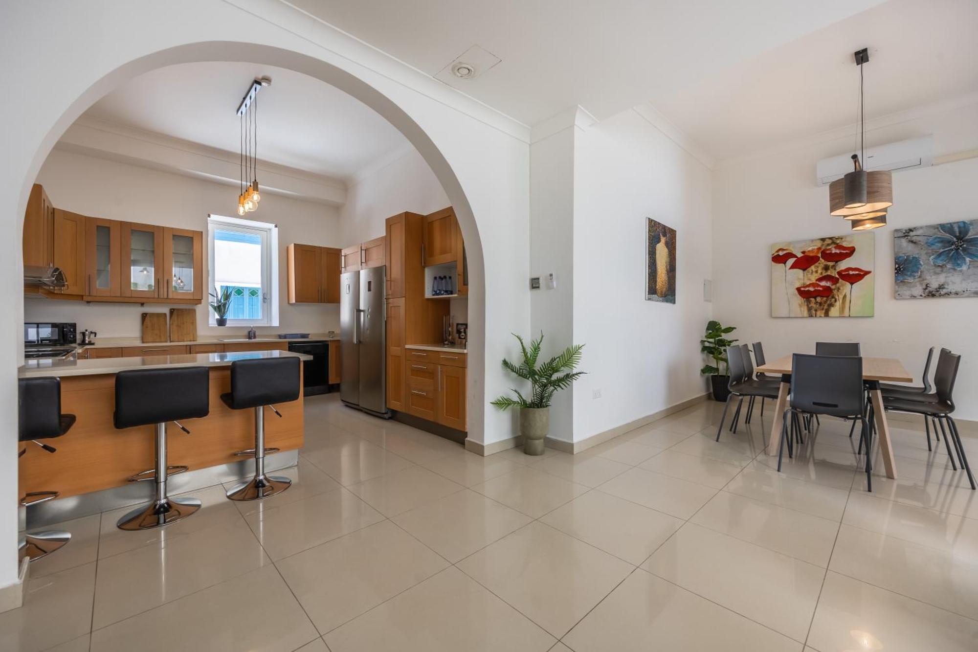 Hard To Come By - Modern & Huge House In Sliema Ngoại thất bức ảnh