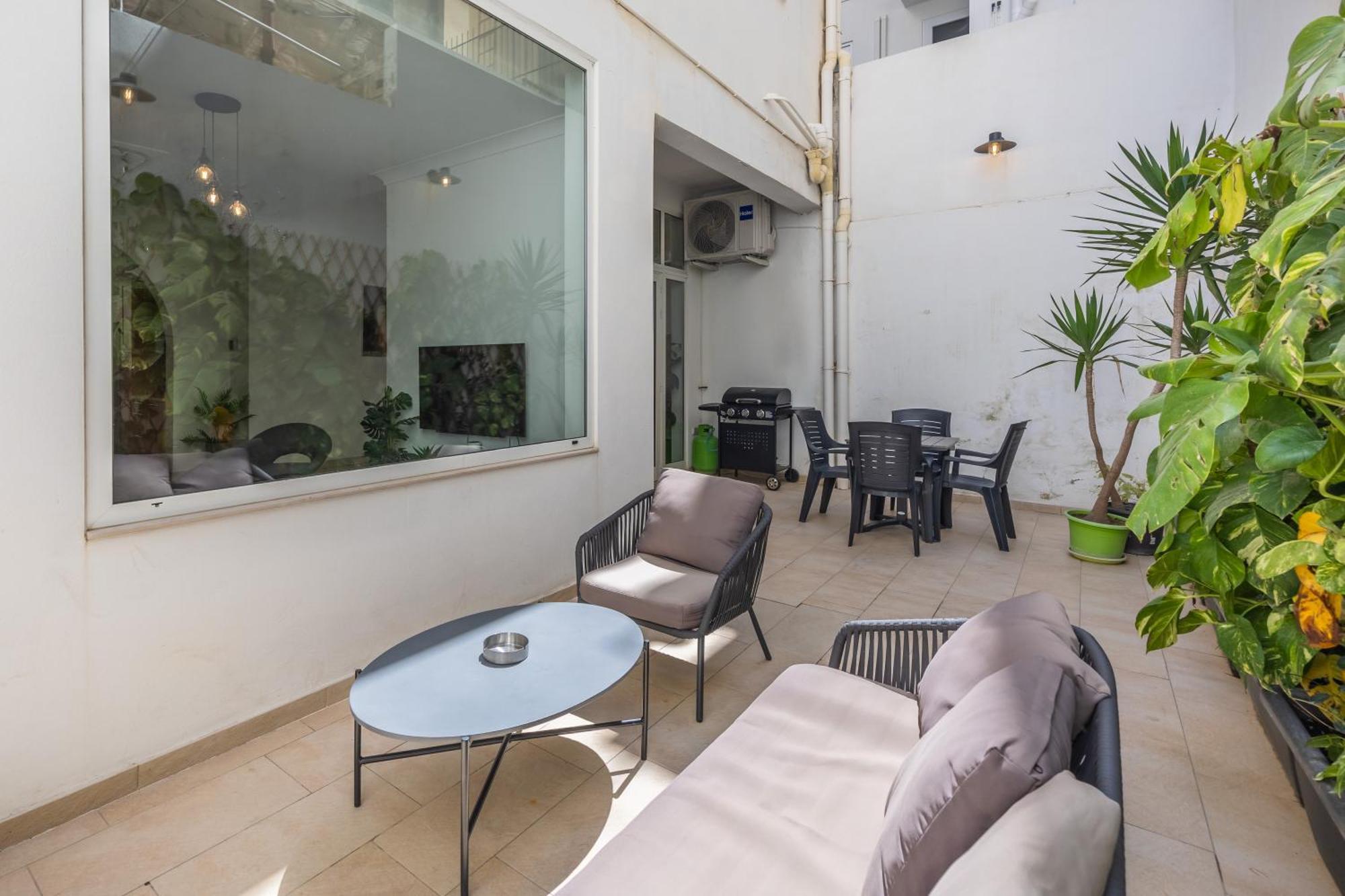 Hard To Come By - Modern & Huge House In Sliema Ngoại thất bức ảnh
