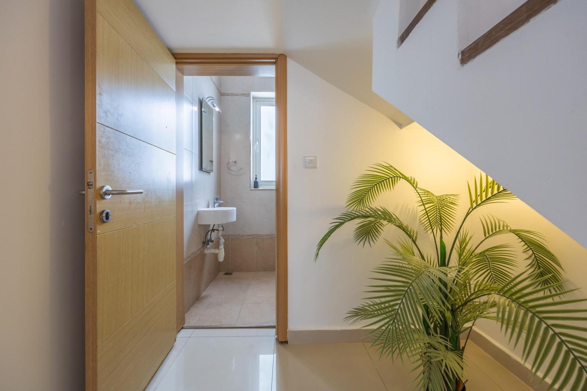 Hard To Come By - Modern & Huge House In Sliema Ngoại thất bức ảnh